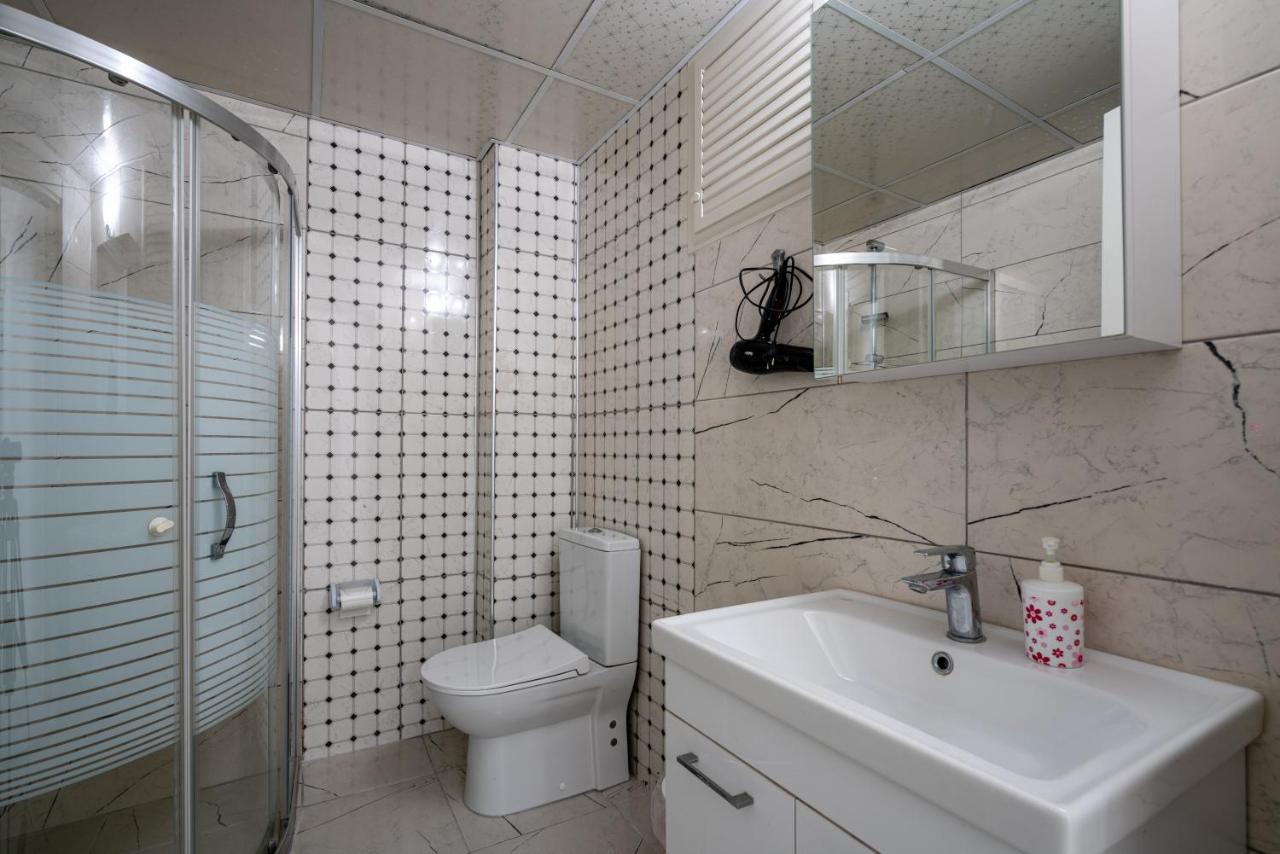 Sare Suites Downtown Antalya Exterior photo